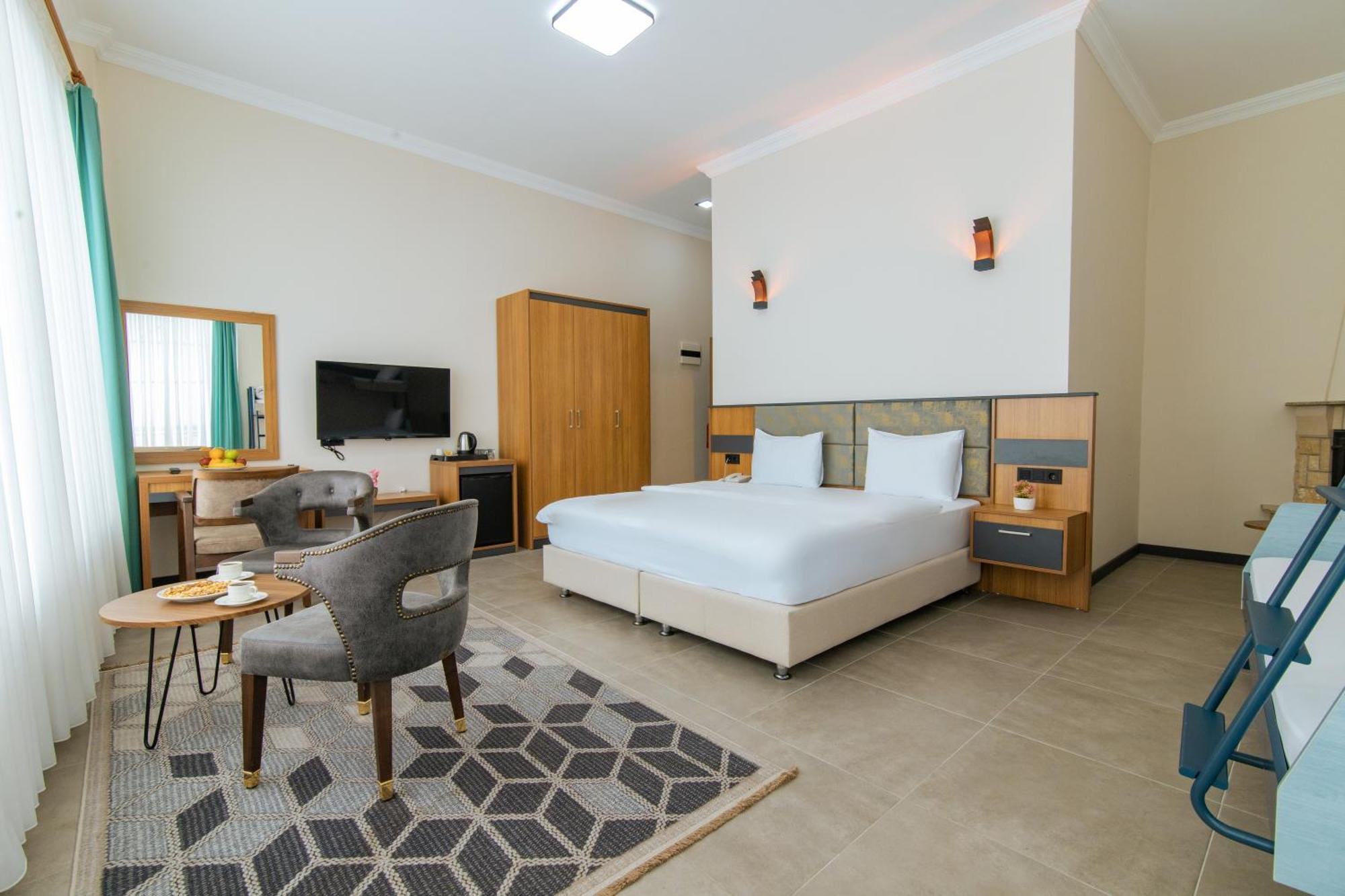 Fevzi Hoca Otel トラブゾン エクステリア 写真