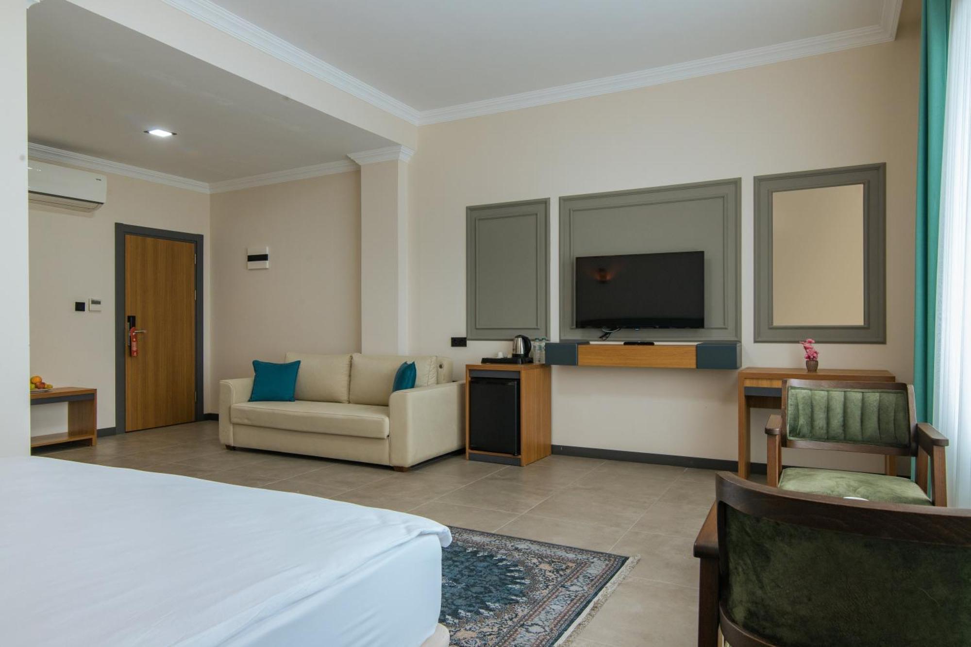Fevzi Hoca Otel トラブゾン エクステリア 写真