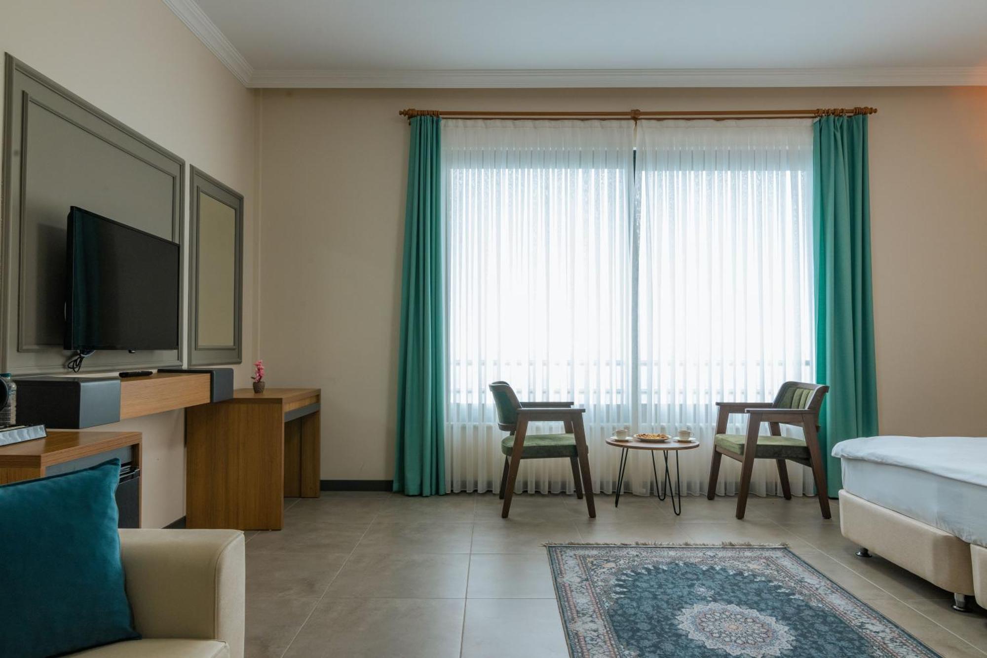 Fevzi Hoca Otel トラブゾン エクステリア 写真
